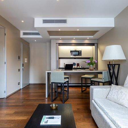 Nj Hotels & Apartments San Pietro All'Orto 6 Милан Экстерьер фото