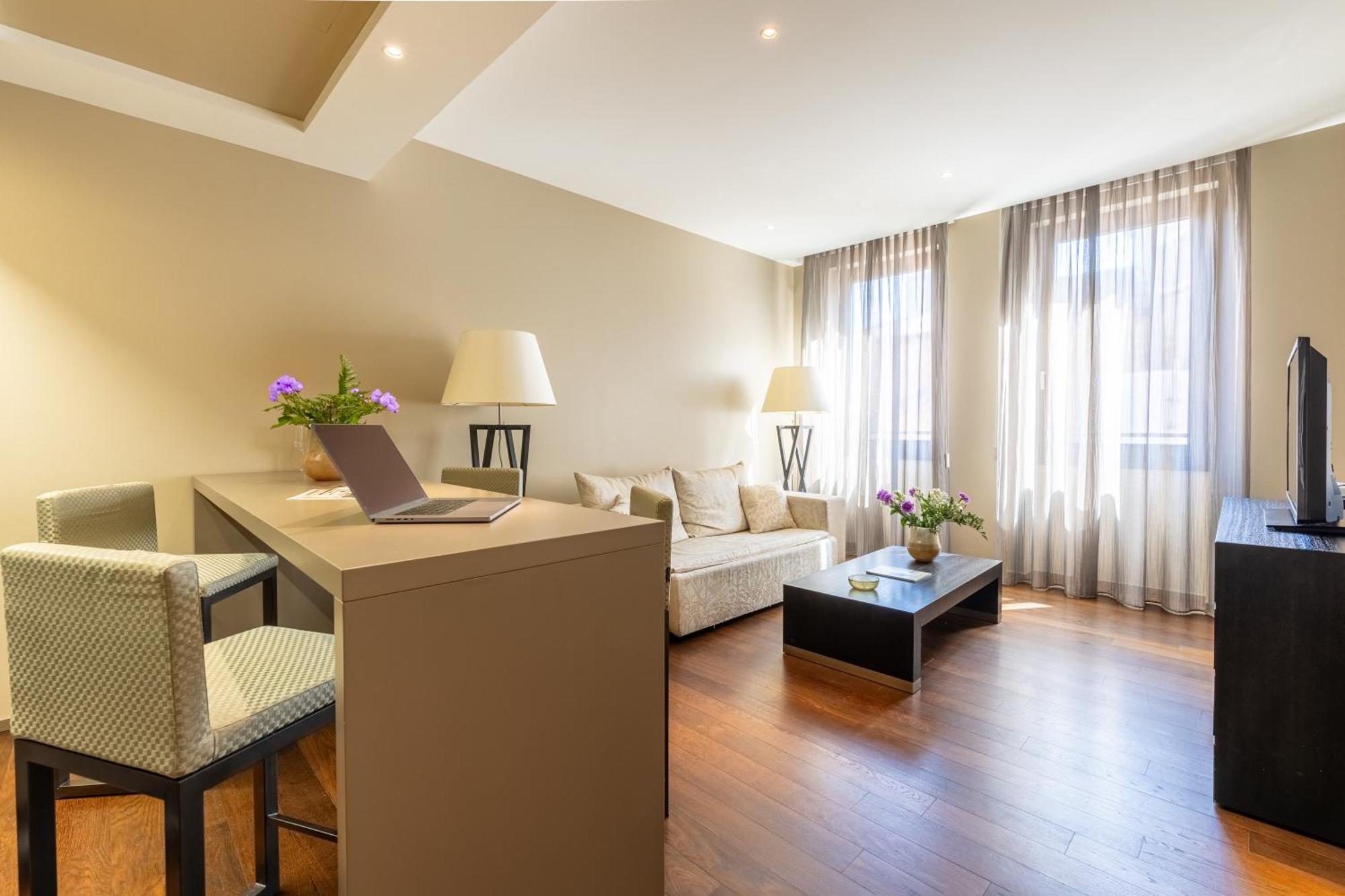 Nj Hotels & Apartments San Pietro All'Orto 6 Милан Экстерьер фото