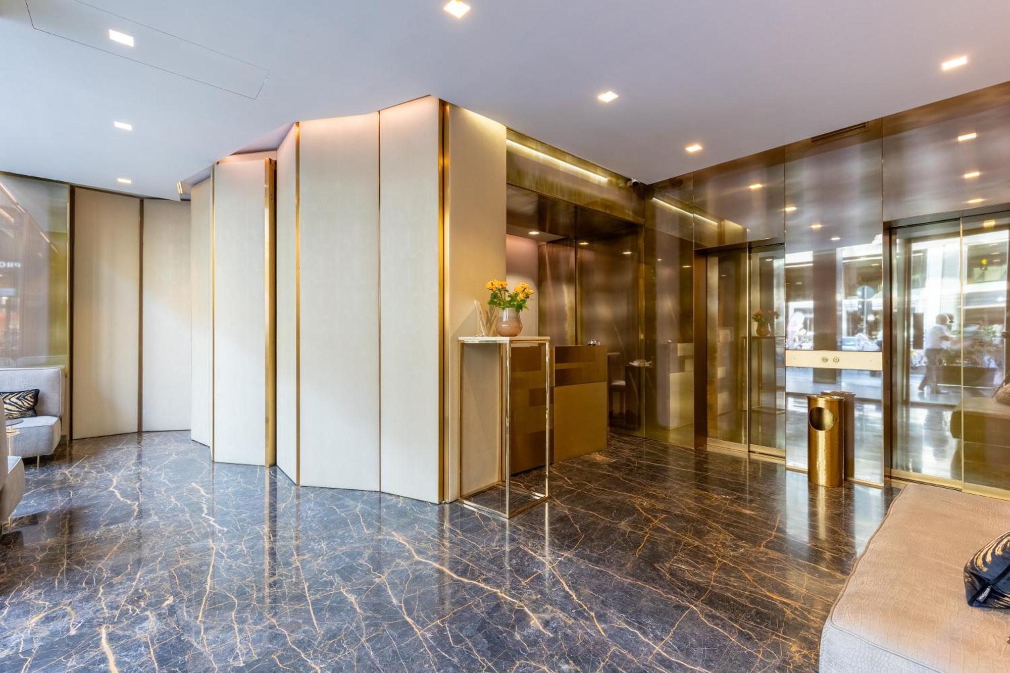 Nj Hotels & Apartments San Pietro All'Orto 6 Милан Экстерьер фото